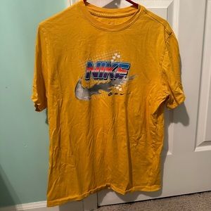 NIKE Graphic Tee Men's